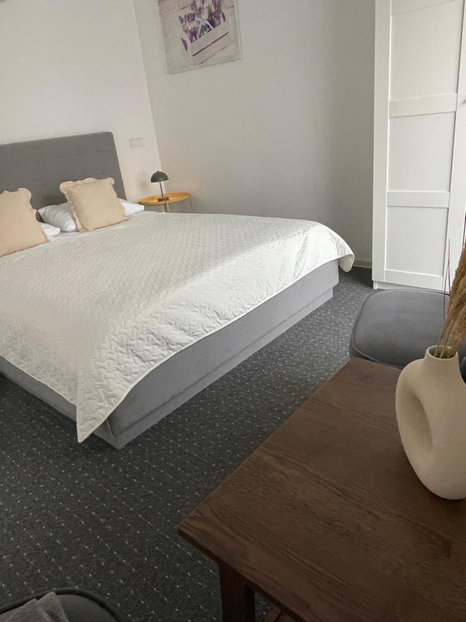 Izabeles Apartamentai 팔랑가 외부 사진