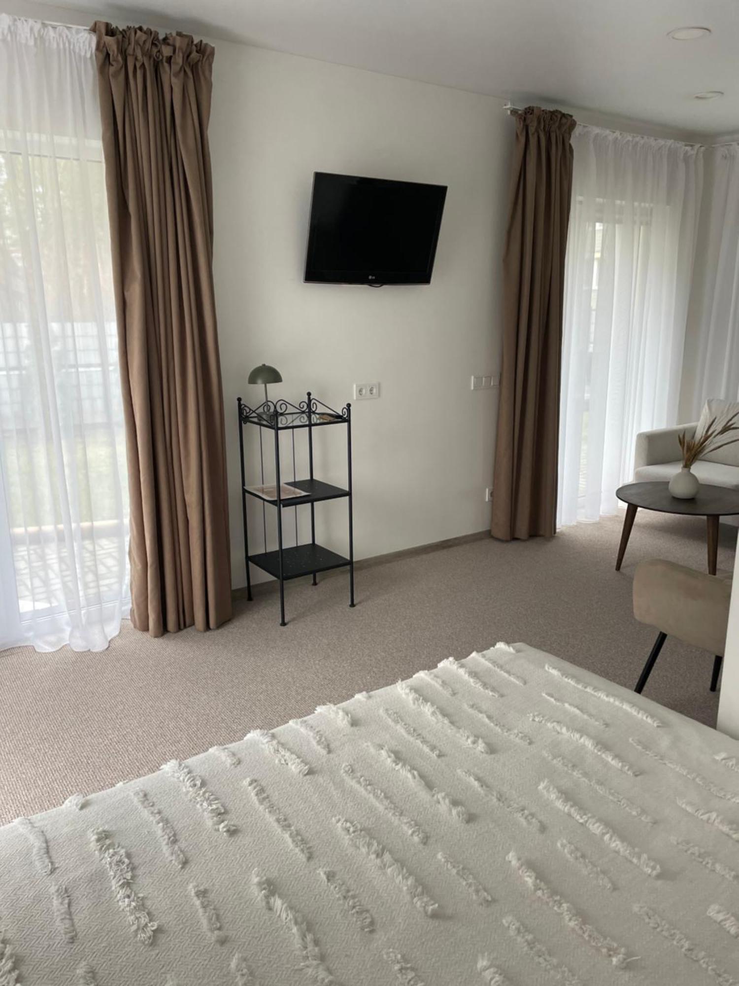 Izabeles Apartamentai 팔랑가 외부 사진